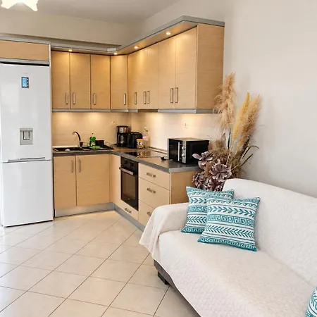 Apartment Anna Family Nikiti (Sithonia)